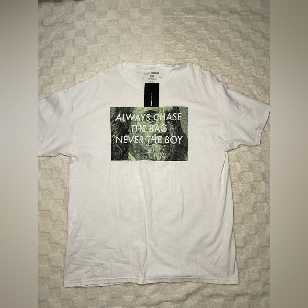 Oversized graphic t-shirt